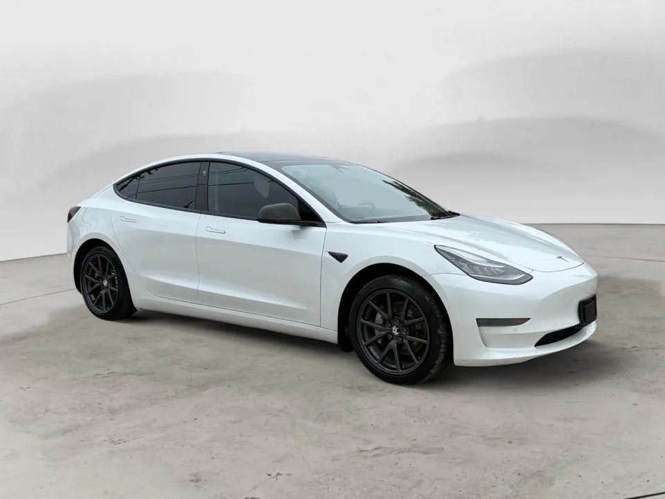 Tesla Model 3 2019 photo 2