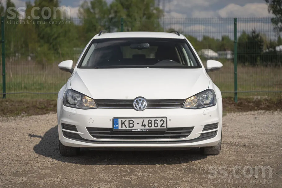 Volkswagen Golf 2015 photo 2