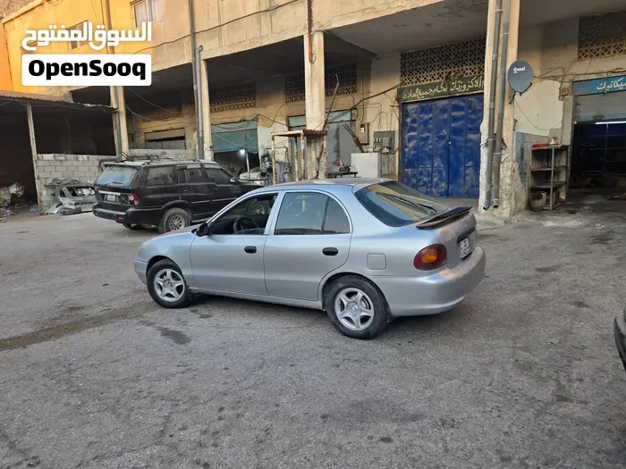 Hyundai Accent 1996 photo 3