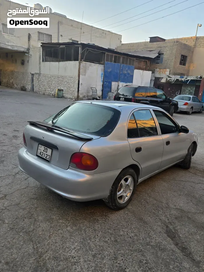 Hyundai Accent 1996 photo 2