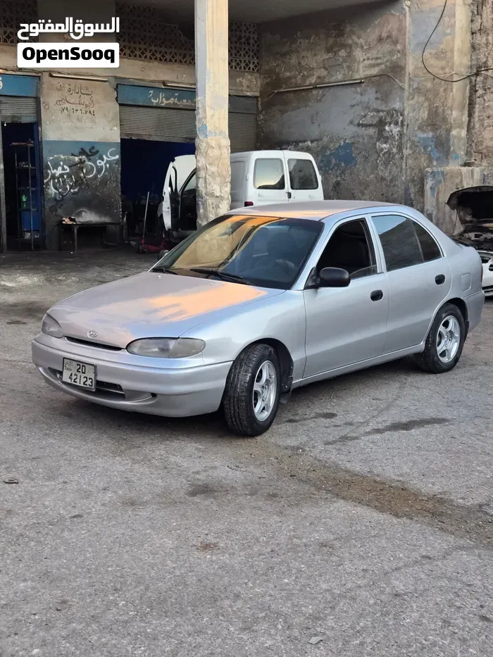 Hyundai Accent 1996 photo 4
