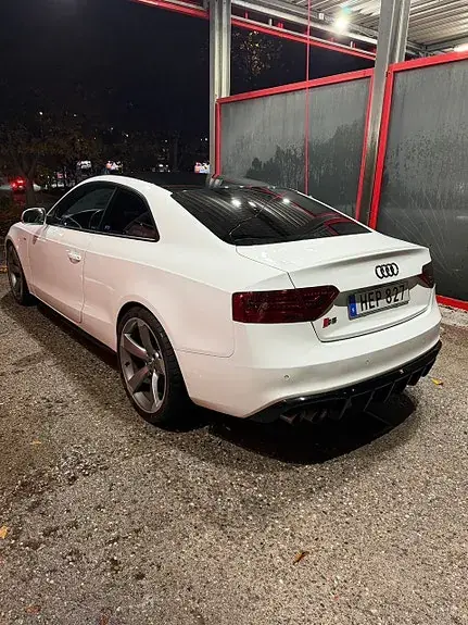 Audi S5 2012 photo 3