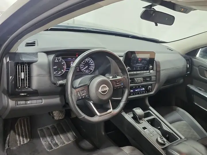 Nissan Pathfinder 2024 photo 2