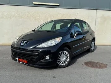 Peugeot 207 2014 photo 2
