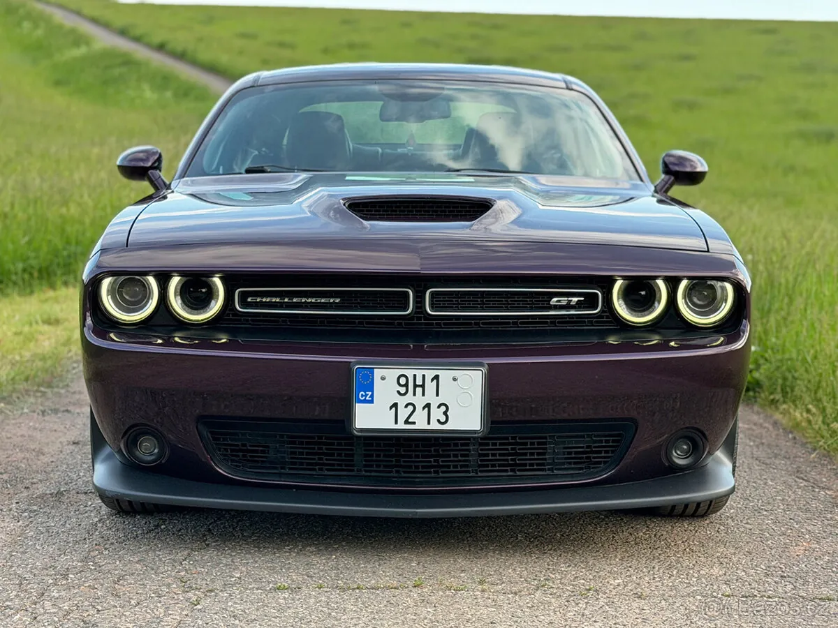 Dodge Challenger