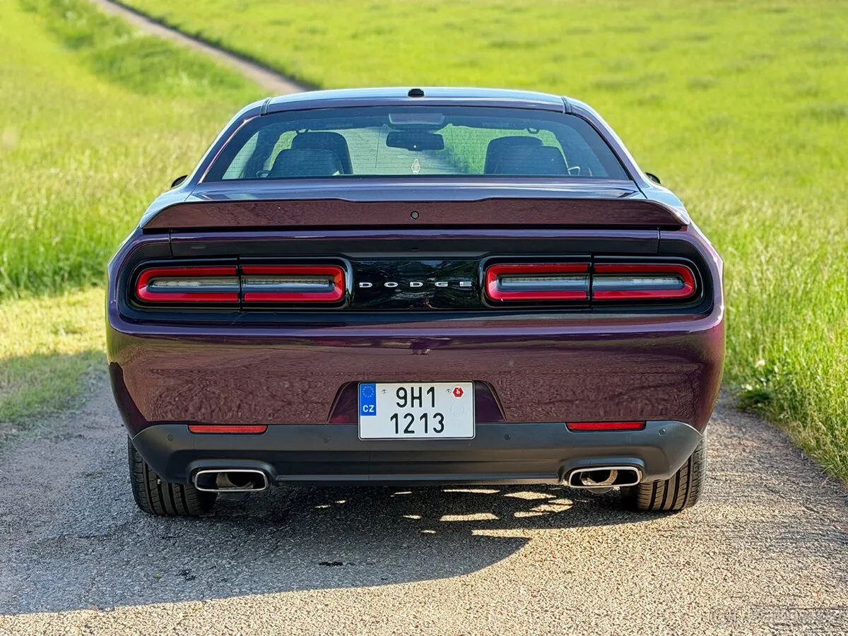 Dodge Challenger 2020 photo 5