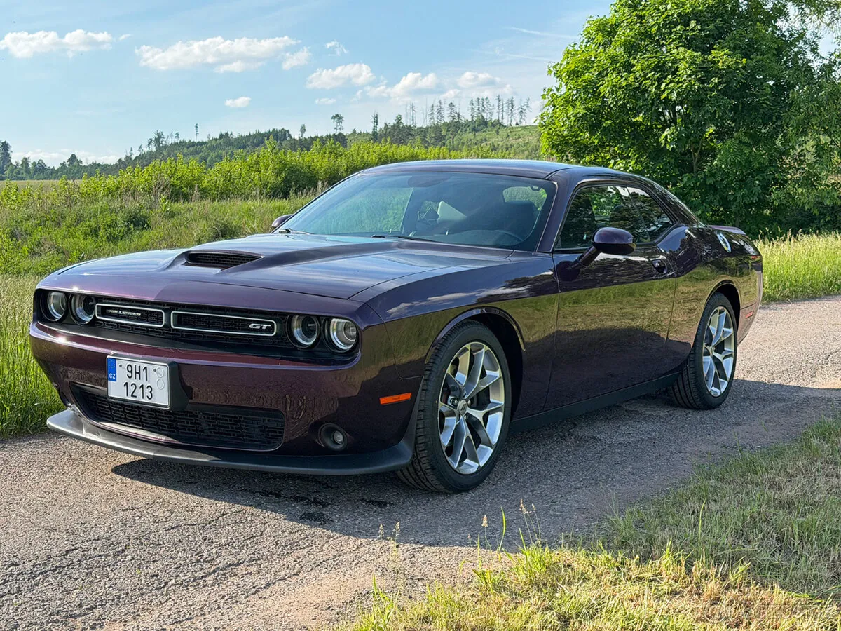 Dodge Challenger 2020 photo 2