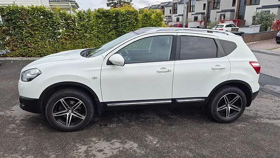 Nissan Qashqai 2012 photo 3