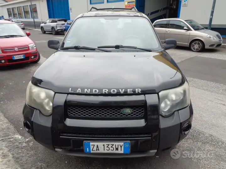 Land Rover Freelander 2006 photo 2