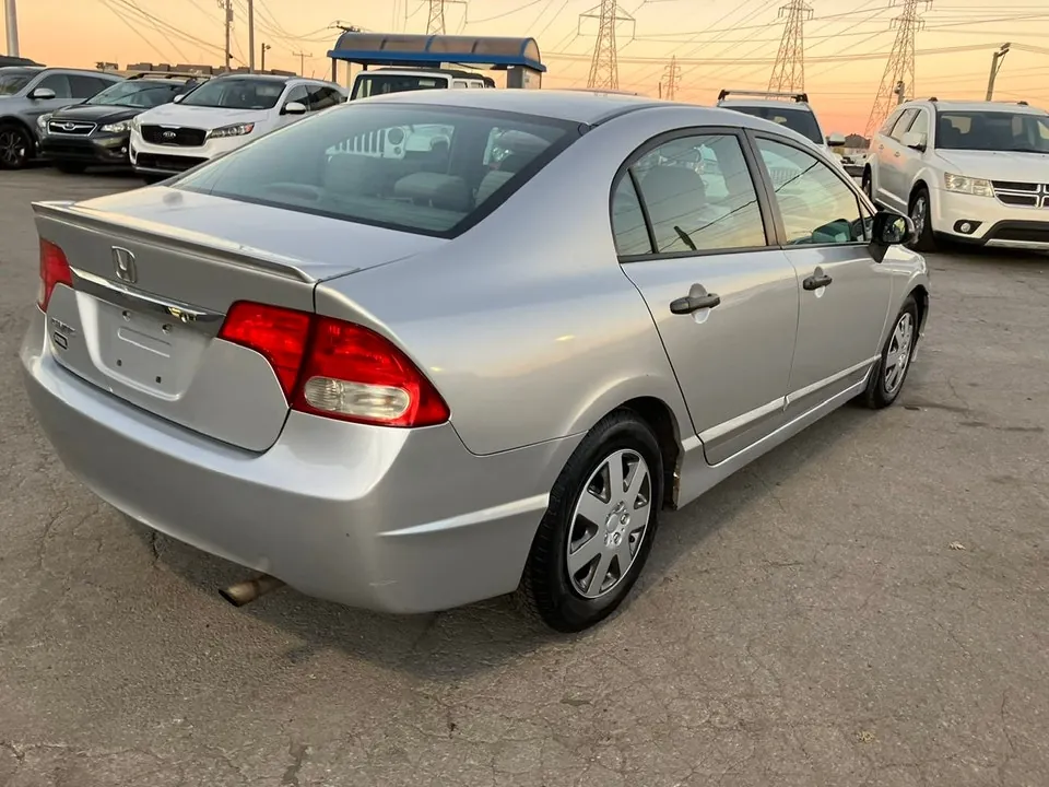 Honda Civic 2010 photo 5