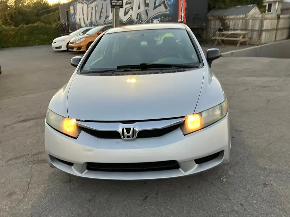 Honda Civic 2010 photo 2