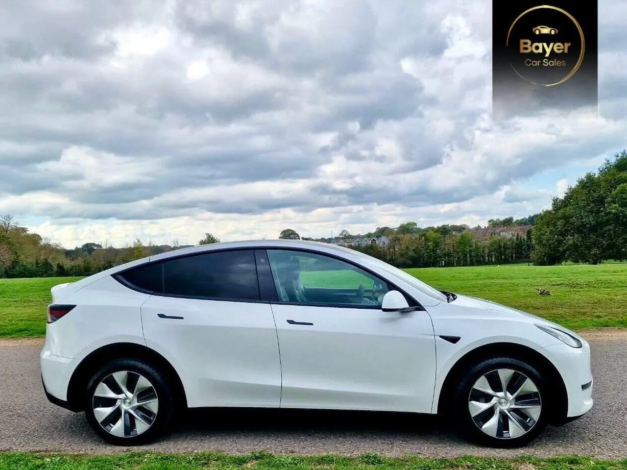 Tesla Model Y 2022 photo 3
