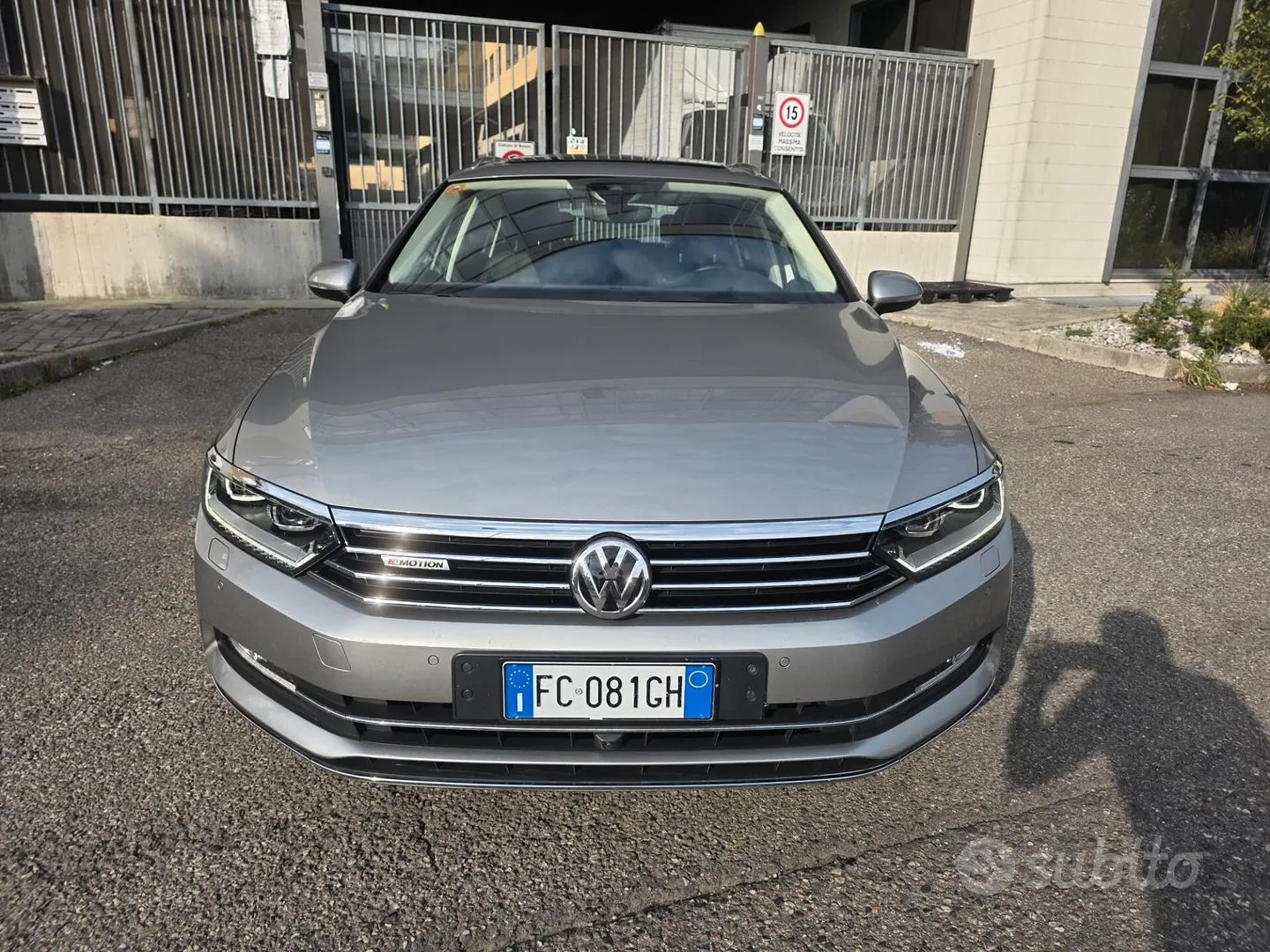 Volkswagen Passat 2016 photo 2