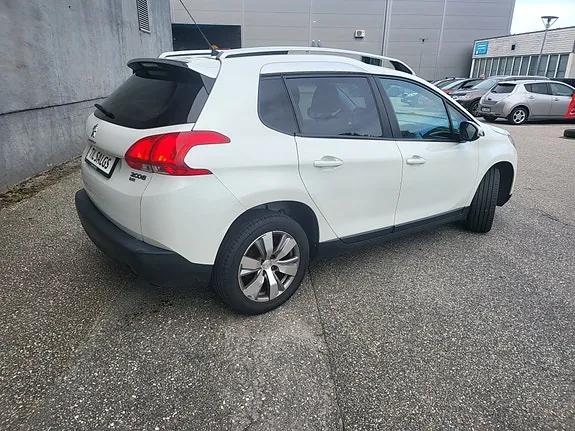 Peugeot 2008 2015 photo 5