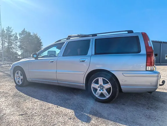 Volvo V70 2007 photo 3