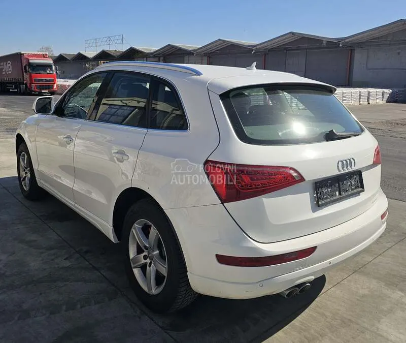 Audi Q5 2010 photo 3