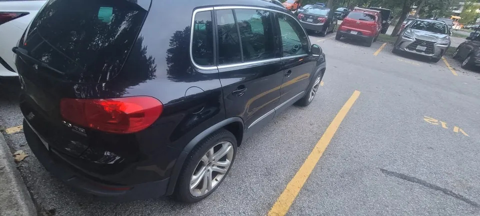 Volkswagen Tiguan 2012 photo 4