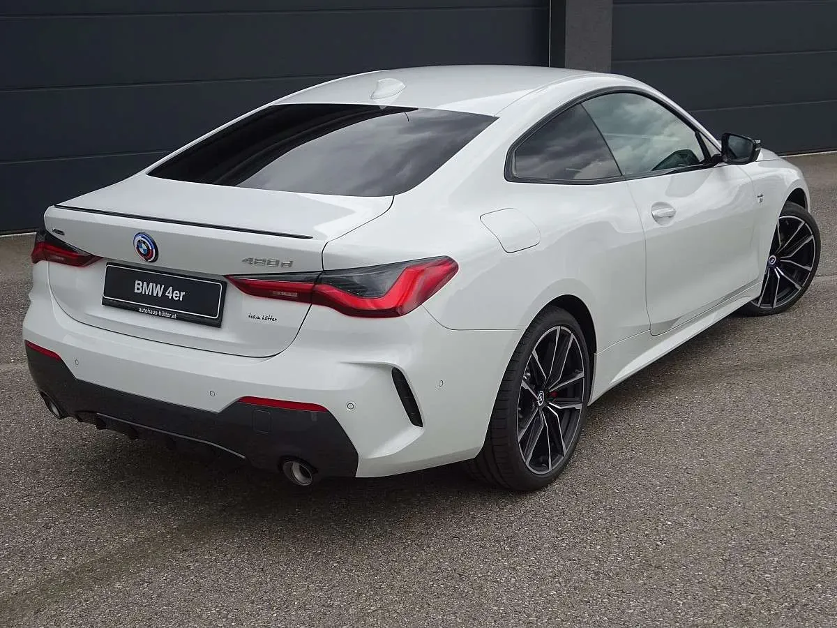 BMW 4 Series 2023 photo 2