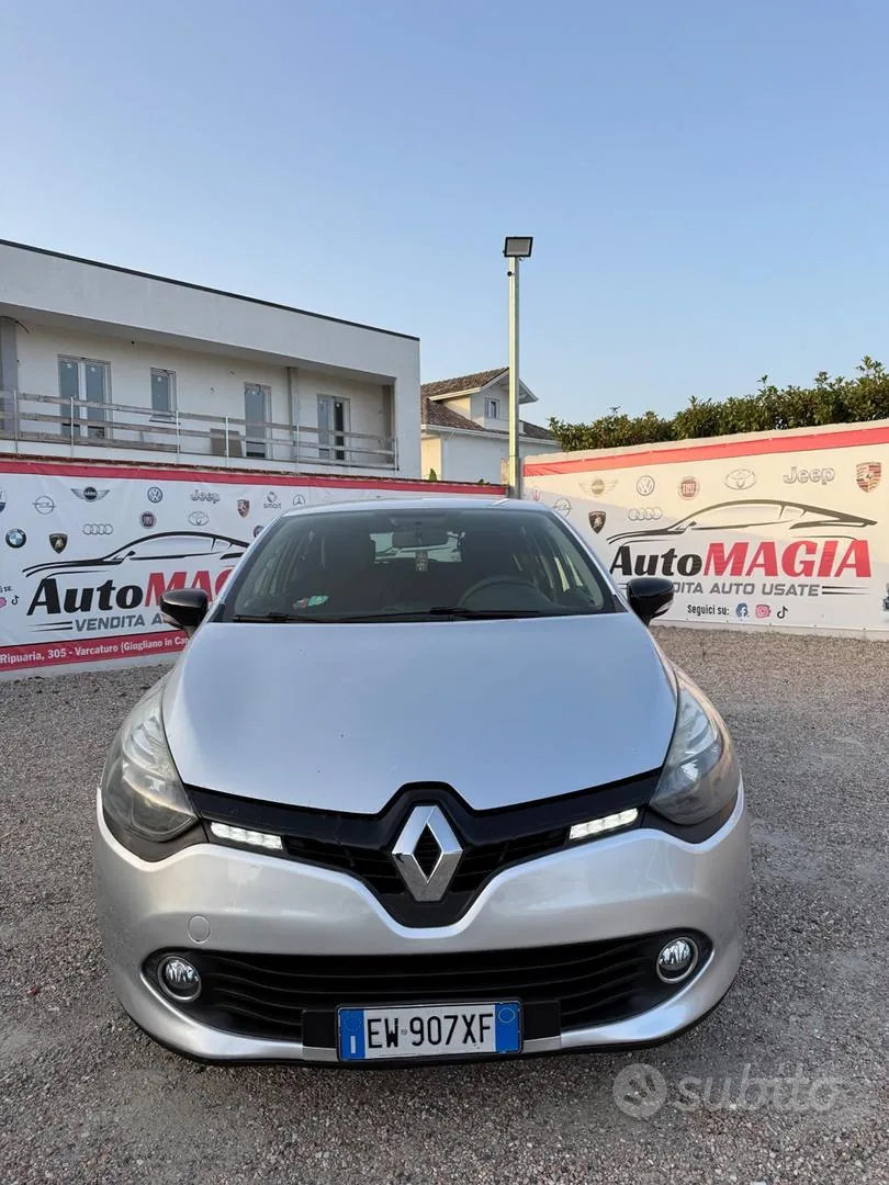 Renault Clio 2014 photo 2