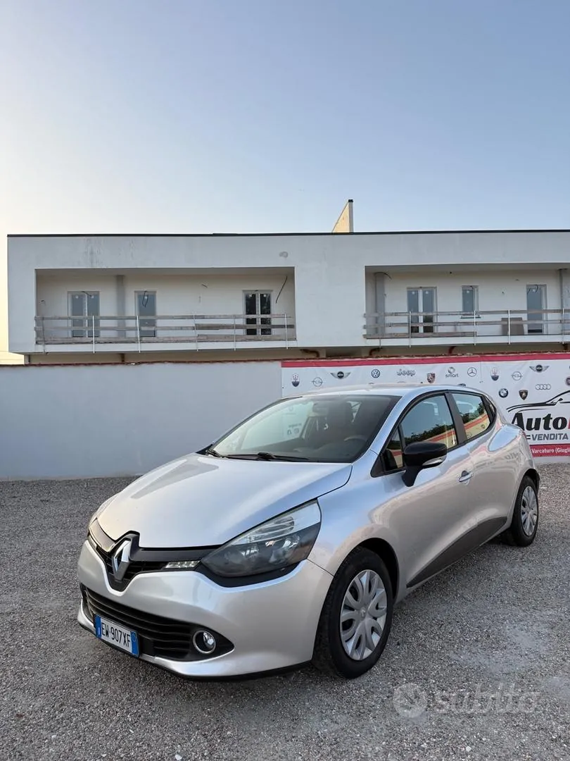Renault Clio 2014 photo 3