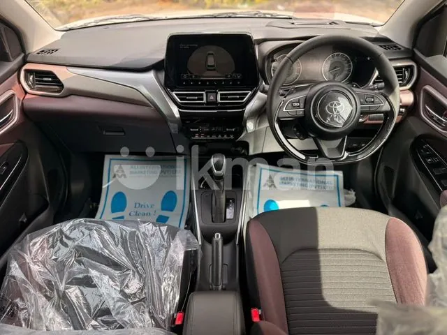 Toyota Urban Cruiser 2026 photo 3