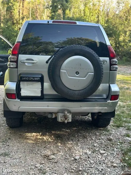 Toyota Land Cruiser 2007 photo 4