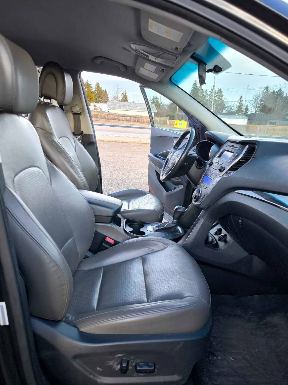 Hyundai Santa Fe 2014 photo 4