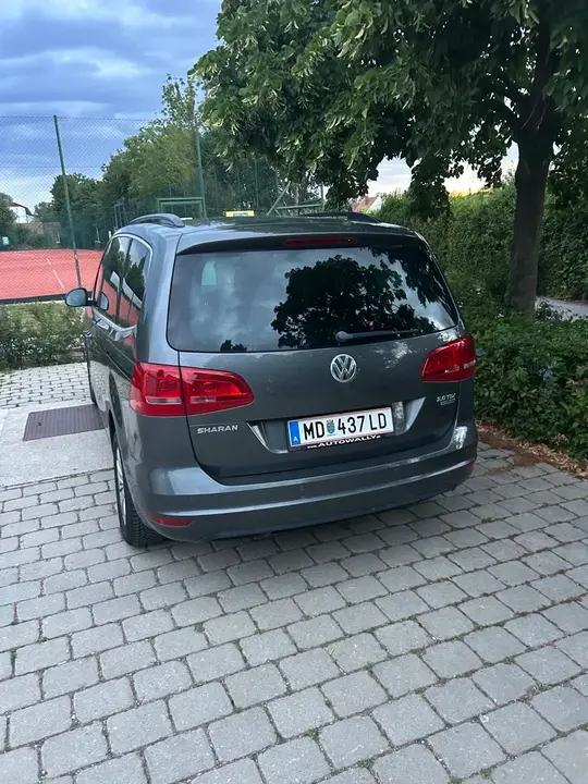 Volkswagen Sharan 2014 photo 2