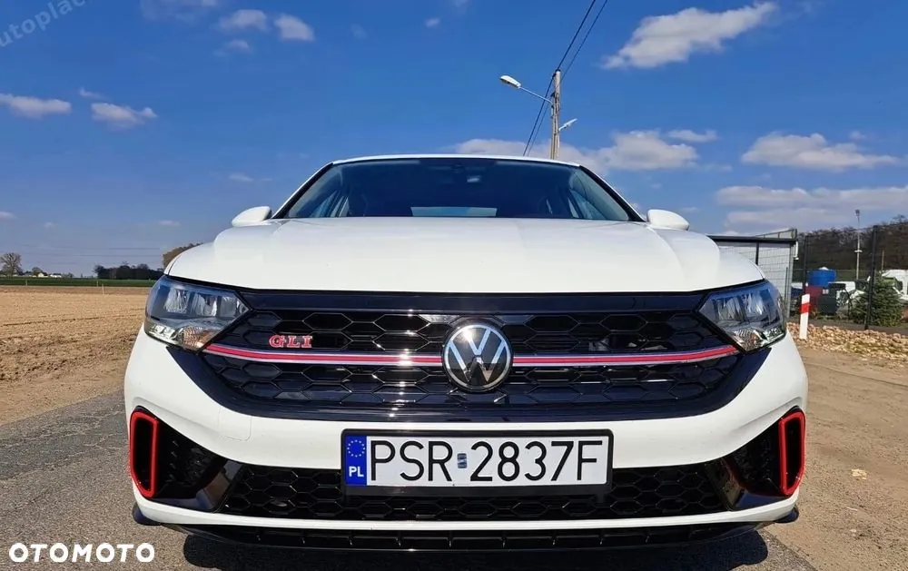 Volkswagen Jetta 2023 photo 4
