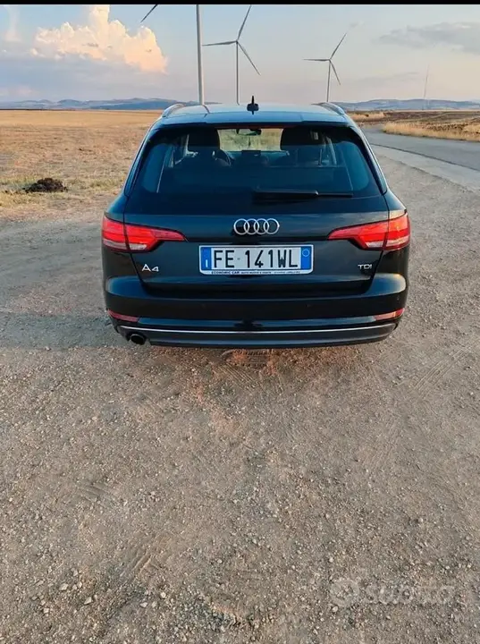 Audi A4 2016 photo 2