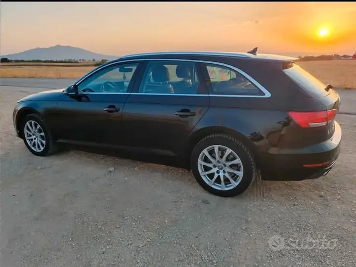Audi A4 2016 photo 4