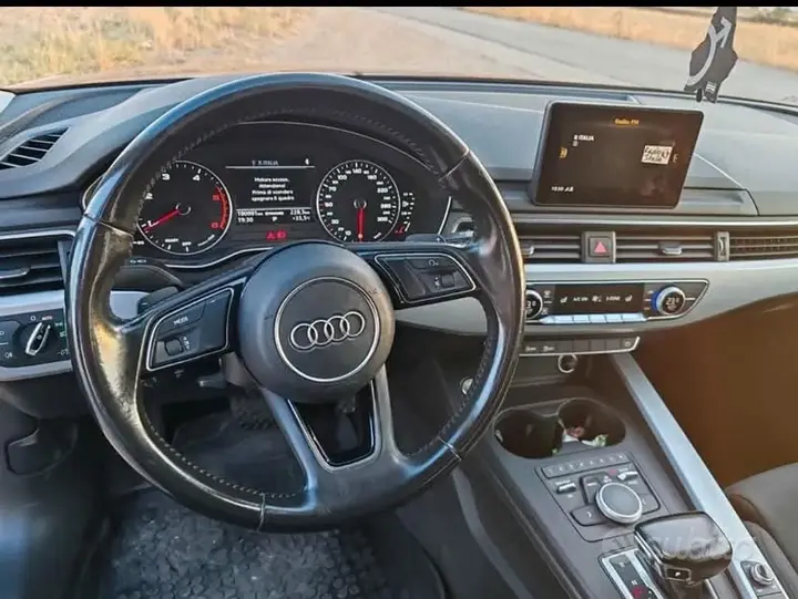 Audi A4 2016 photo 5