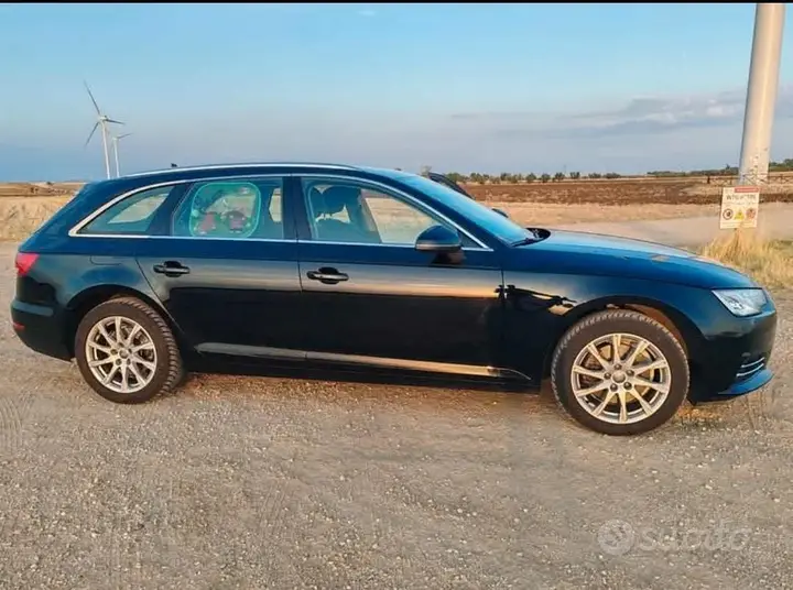 Audi A4 2016 photo 3