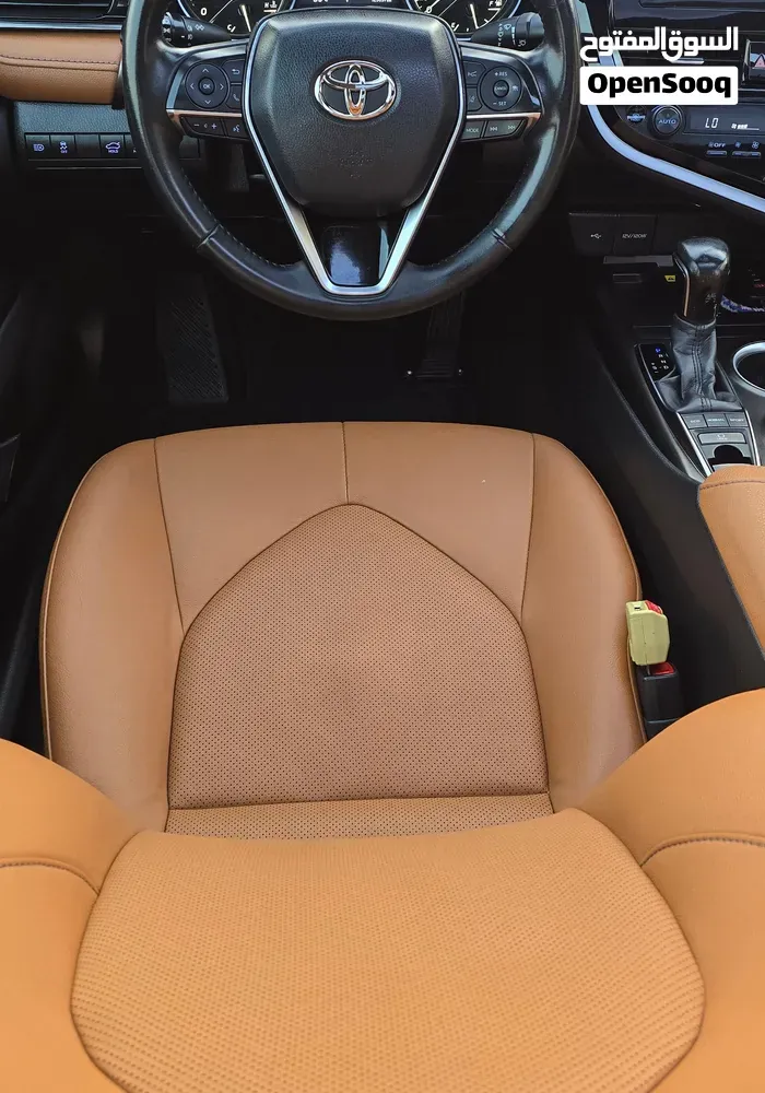 Toyota Camry 2023 photo 2