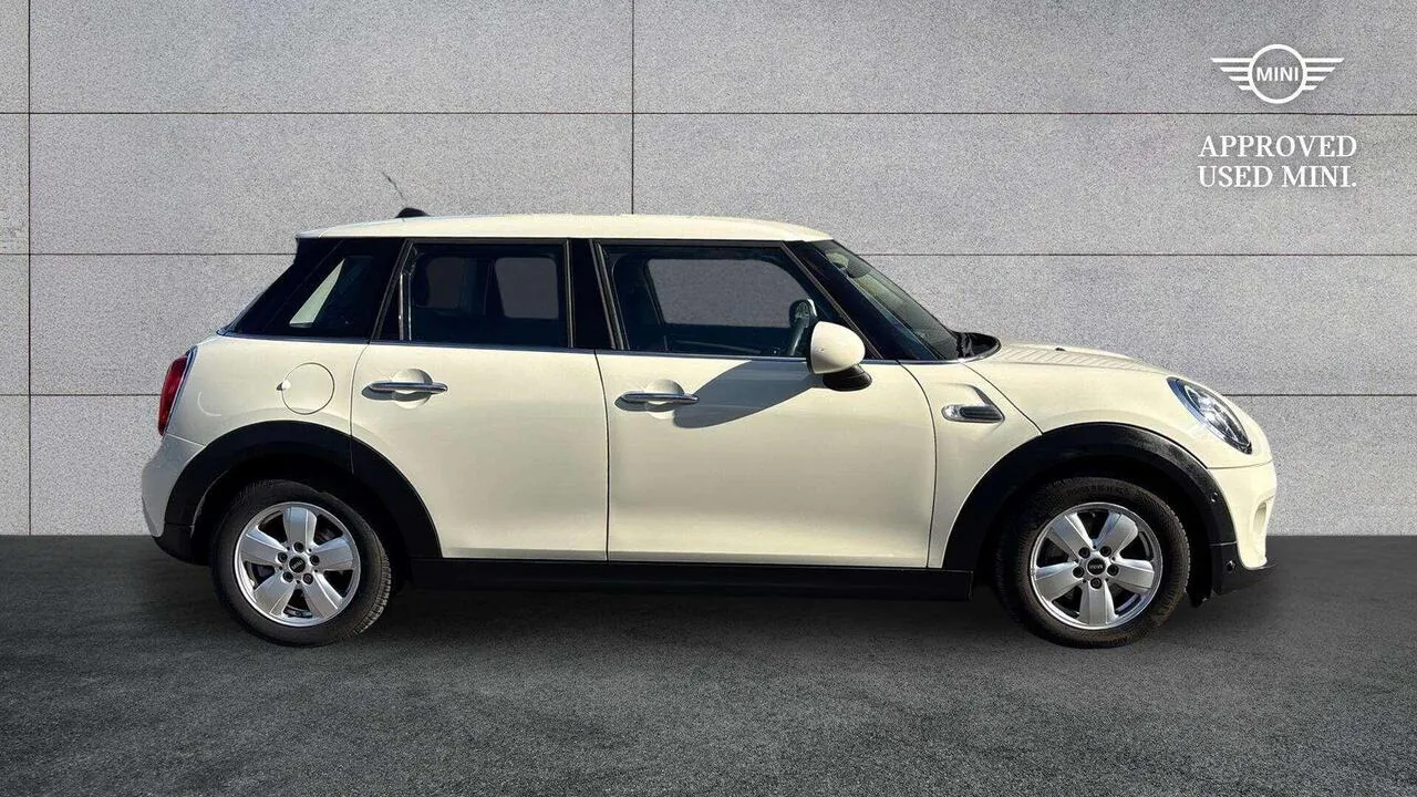 Mini Hatch 2018 photo 3