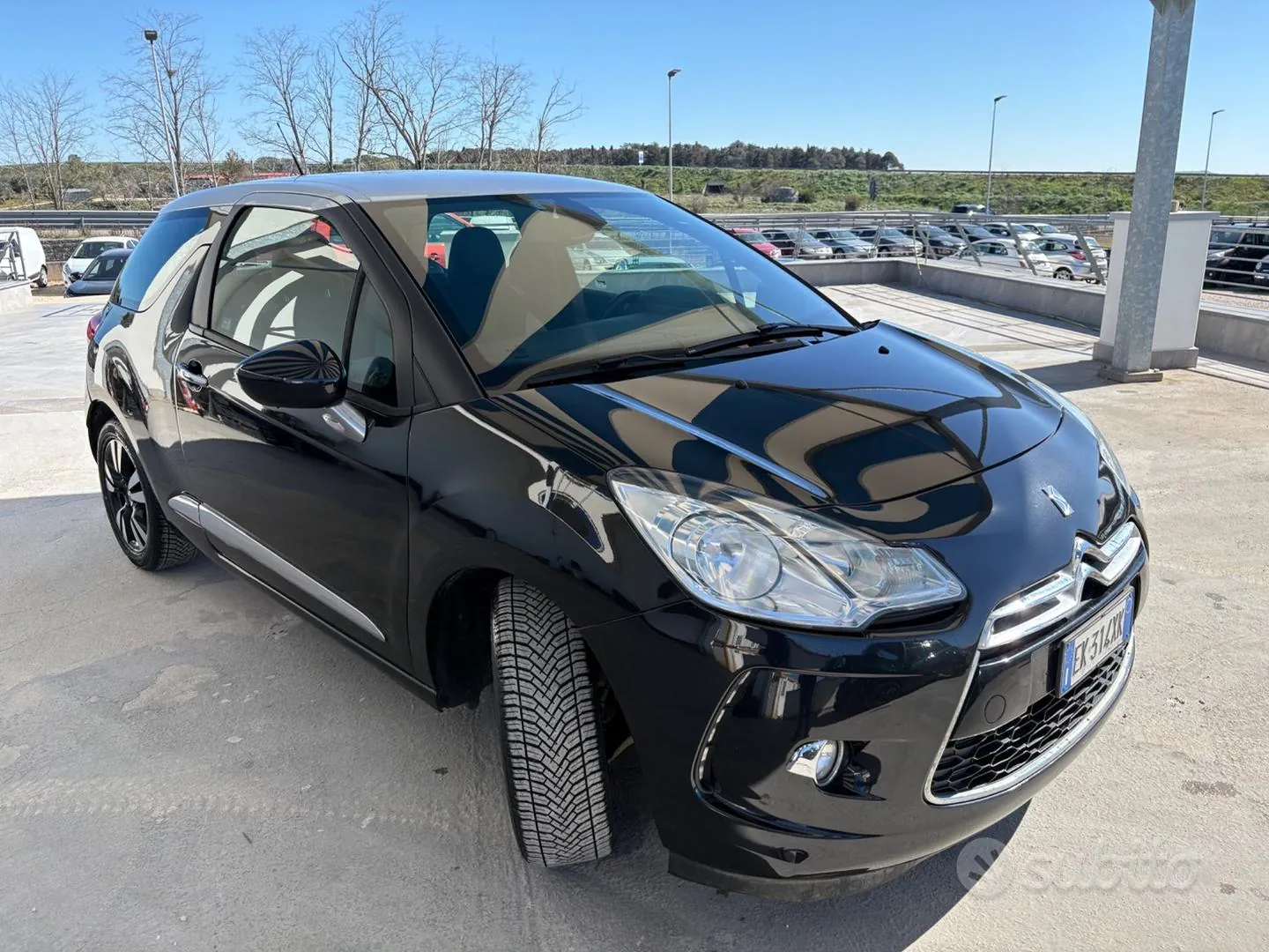 DS Automobiles Ds 3 2012 photo 2
