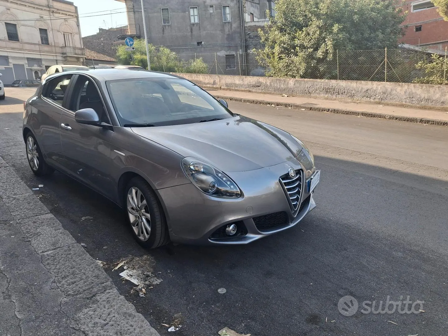 Alfa Romeo Giulietta 2015 photo 2