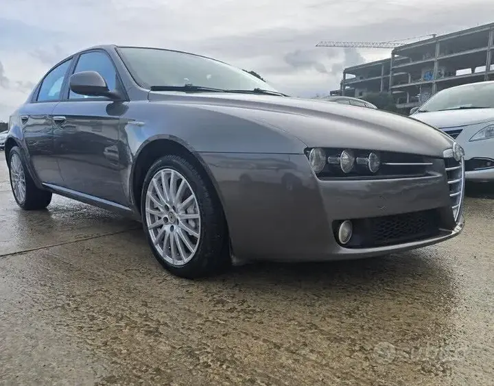 Alfa Romeo 159 2009 photo 3