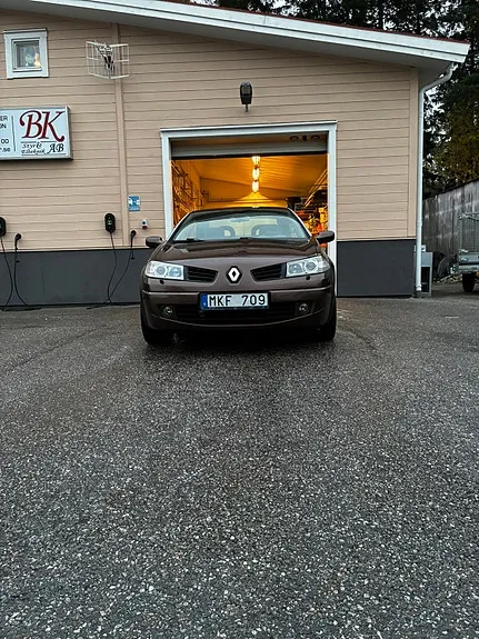 Renault Megane Ii 2008 photo 2