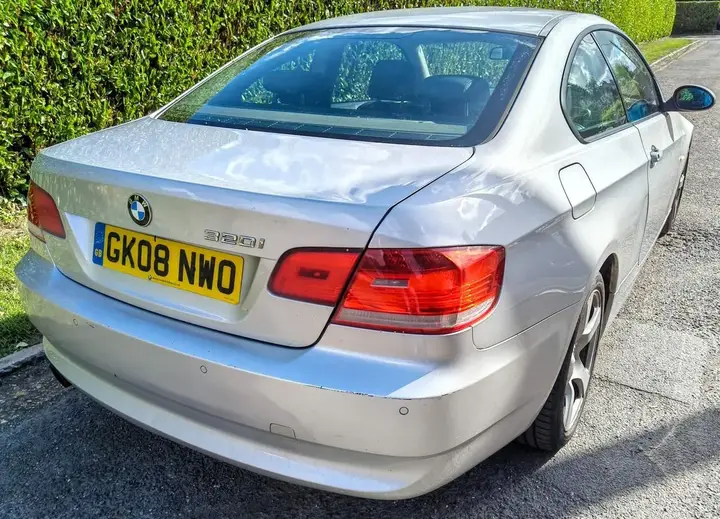 BMW 3 Series 2008 photo 4