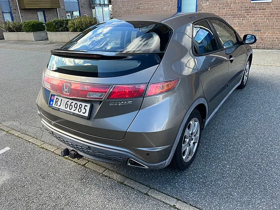 Honda Civic 2007 photo 3
