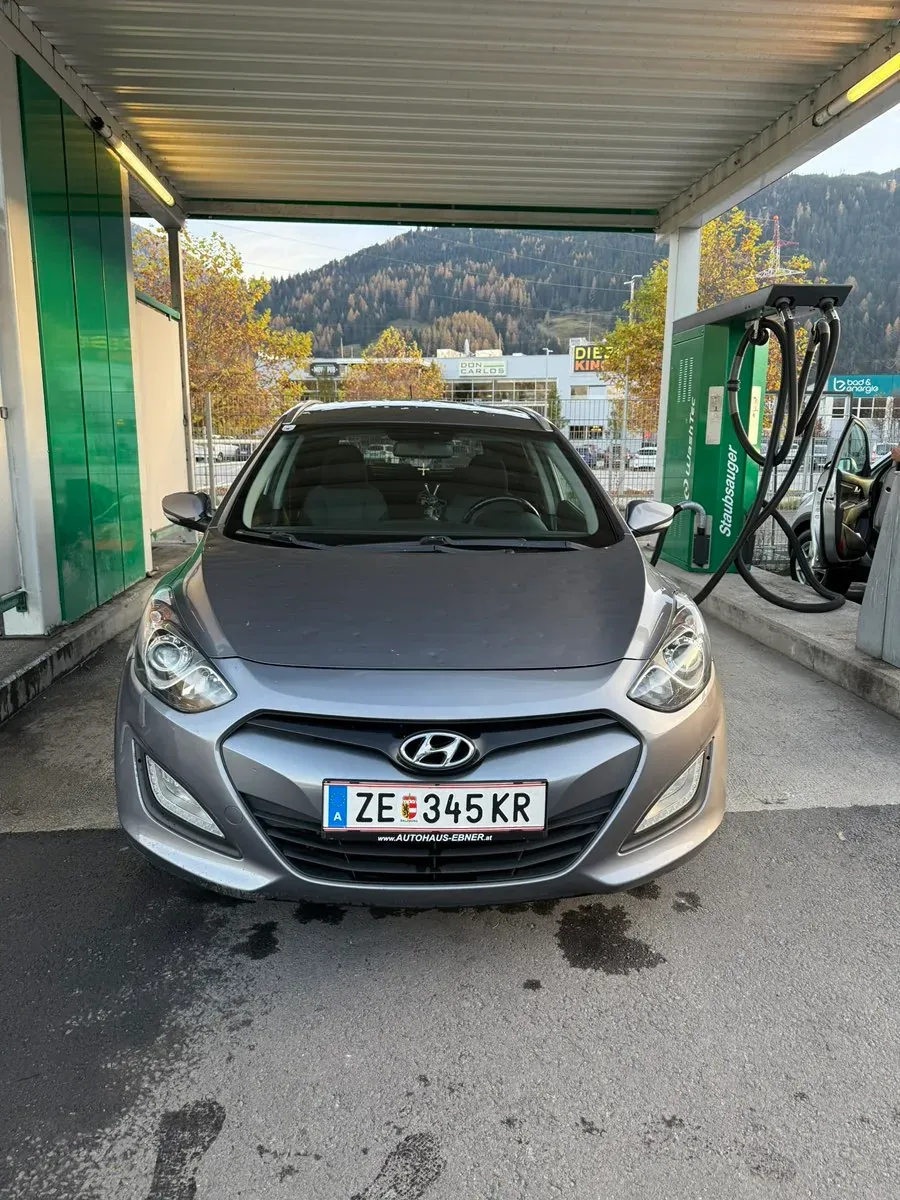 Hyundai I30 2013 photo 2