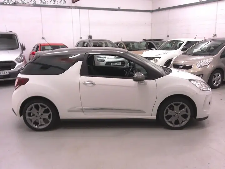 Citroen Ds3 2014 photo 2