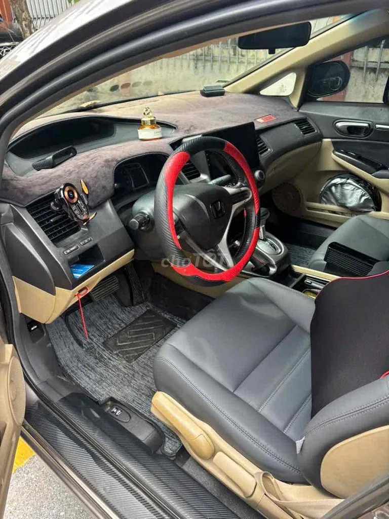 Honda Civic 2011 photo 4