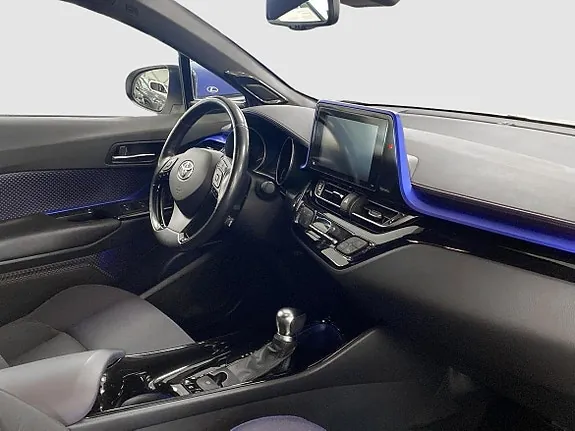 Toyota C-Hr 2017 photo 4