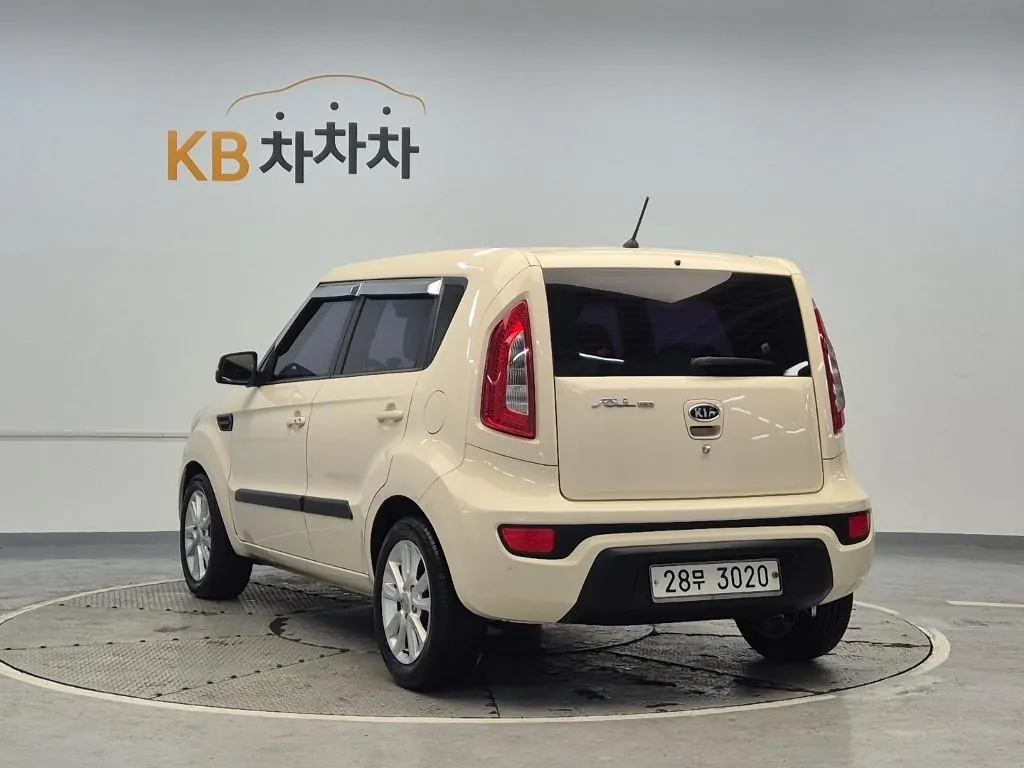Kia Soul 2012 photo 2