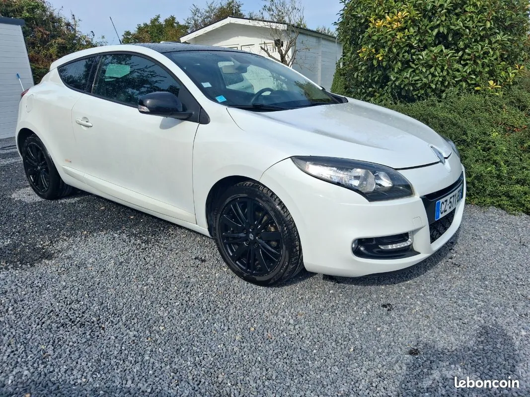 Renault Megane 2013 photo 3