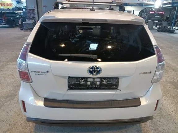 Toyota Prius+ Seven 2019 photo 4