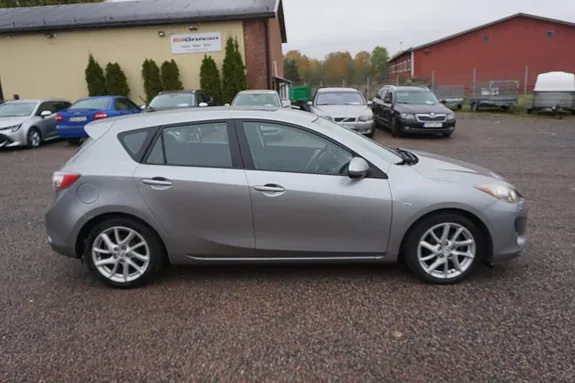 Mazda 3 2012 photo 3