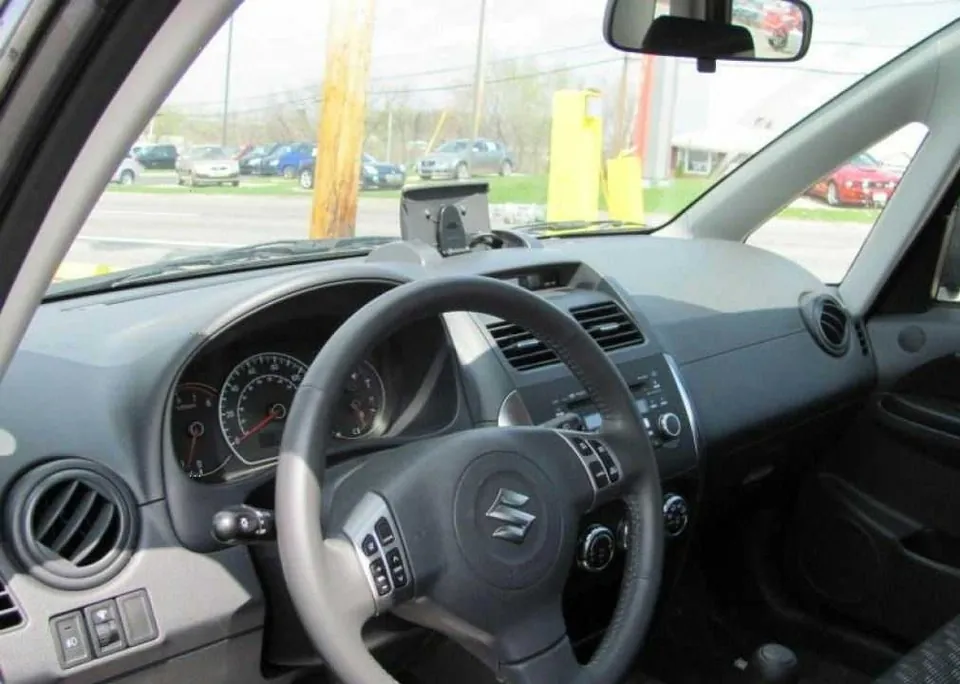 Suzuki Sx4 2008 photo 4